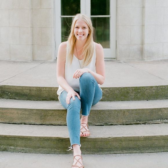 Meet your Posher, Kayla - Picture 1 of 1